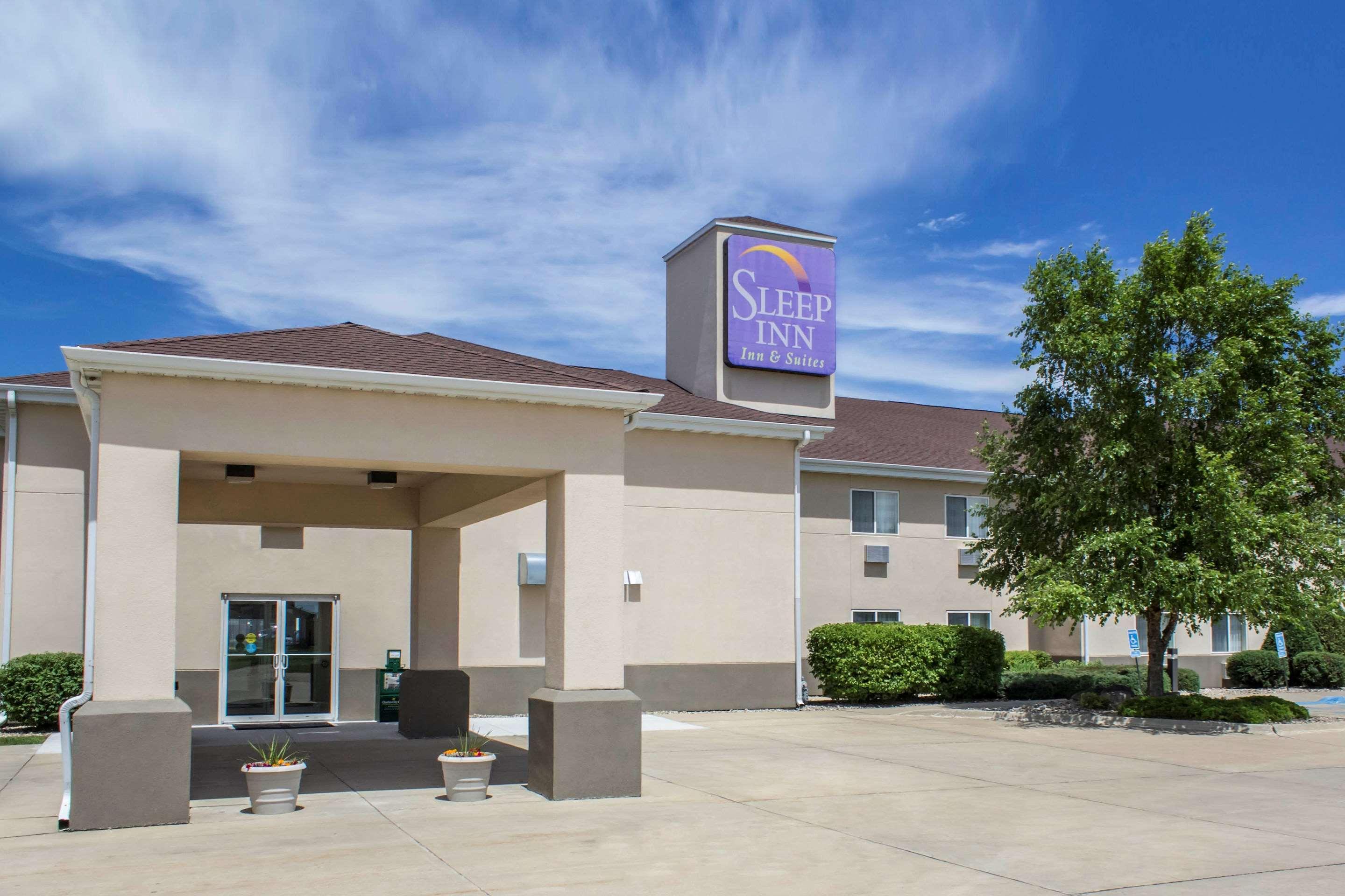 Sleep Inn & Suites Charles City Zewnętrze zdjęcie